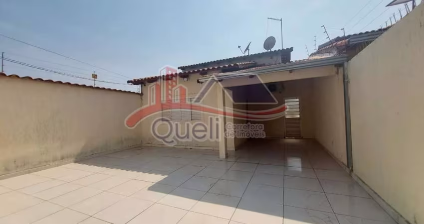 Casa à venda em Caldas Novas, Nova Vila, com 2 quartos, 200m²