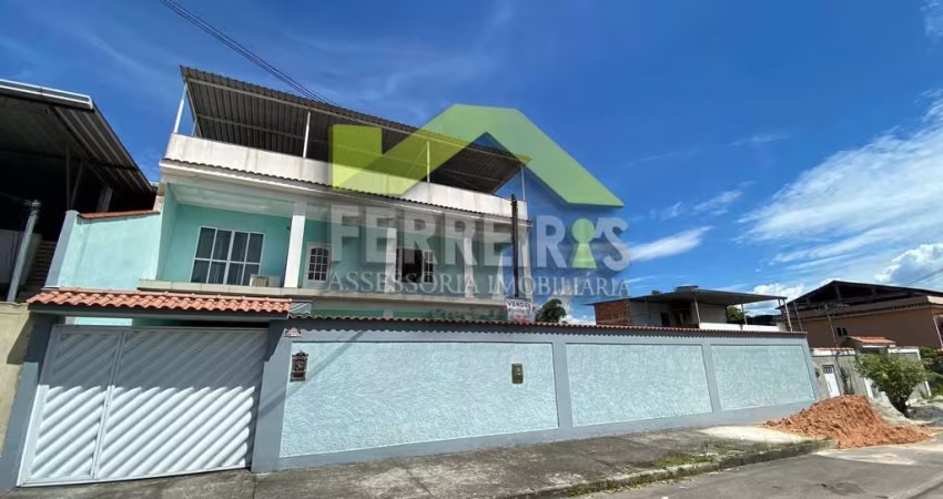 Grande e bela casa duplex com 2 suítes e quintal podendo ser financiada pela Caixa