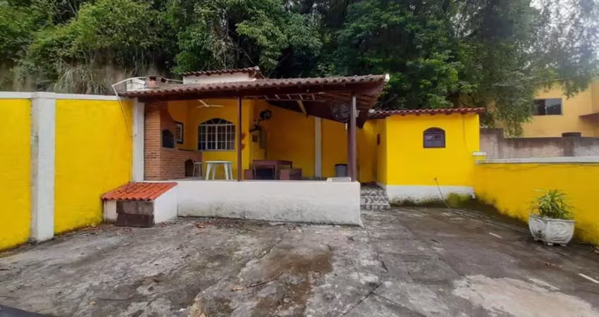 Casa Duplex para Venda em Jardim Primavera Duque de Caxias-RJ
