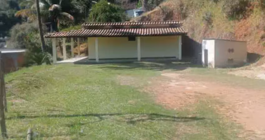 Casa ampla em jardim olimpo com 2 quartos e quintal com 600m²
