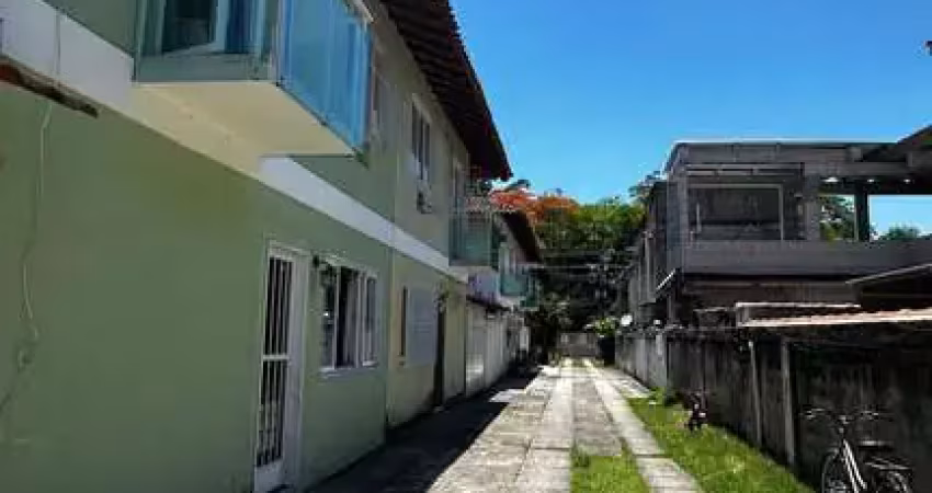 Casa duplex em santa cruz da serra financiada pelo banco.