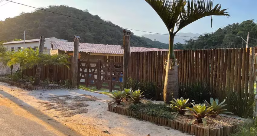 Terreno xerem em área nobre de xerem 1.100m² planos e cercado