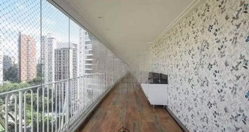 Apartamento de Alto Padrão a venda no Panamby, 4 suítes, 5 vagas