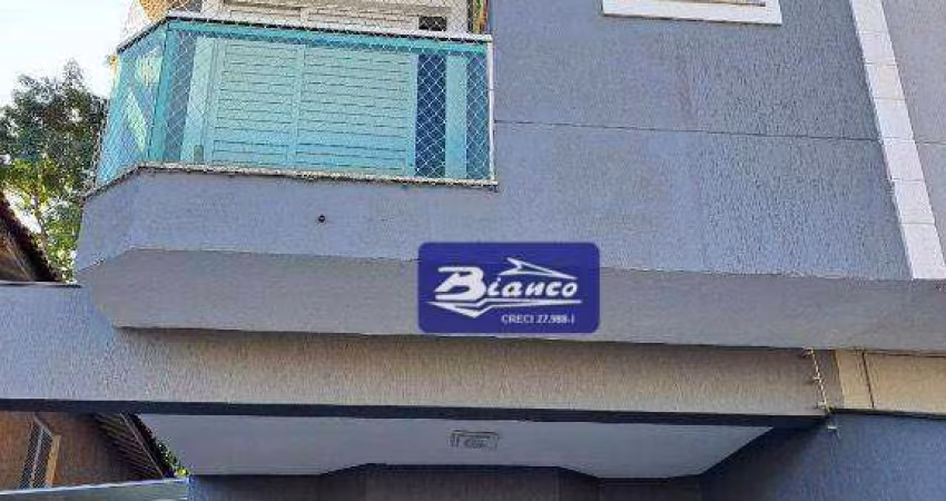 Excelente Sobrado c/ 4 vagas de Garagem!!