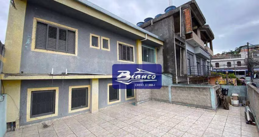 Aluga sobrado residencial por r$3.000,00 ou para fins comerciais r$5.000,00 região central do jardim adriana - guarulhos/sp