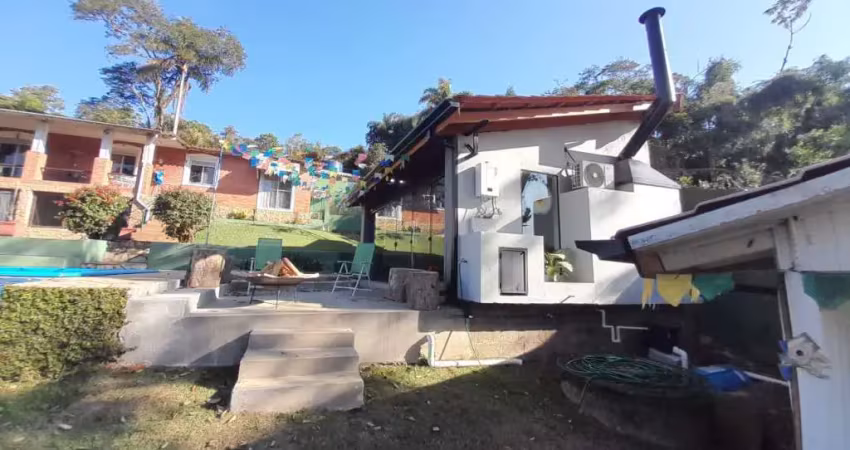 Casa com 3 quartos à venda na Estrada Arlíndo Morães Costa, 5500, Jardim Maranhão, Cotia