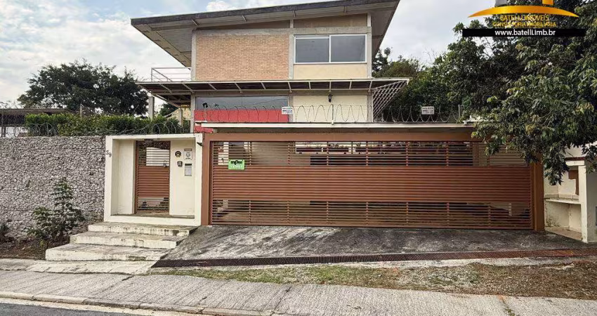 Casa à Venda na Associação Vila Santo Antonio – Granja Viana, Cotia | Batelli Imóveis