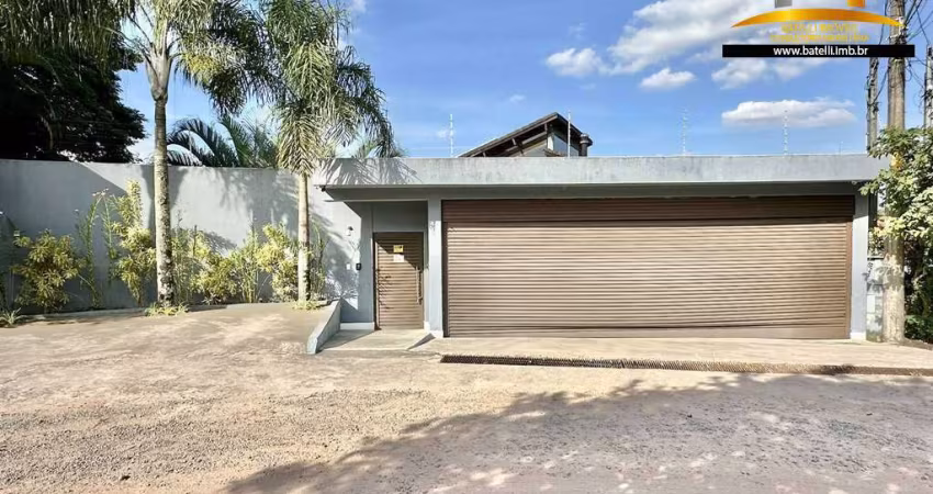 Casa à venda na Fazendinha em Carapicuíba - SP | Batelli Imóveis