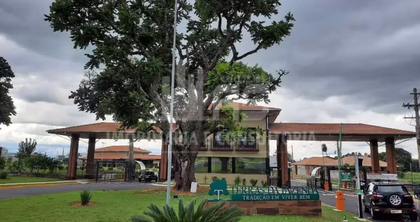 Terreno à venda no Jardim São Domingos, Marília 