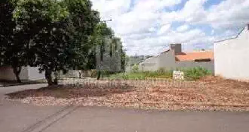 Terreno à venda no Parque São Jorge, Marília 