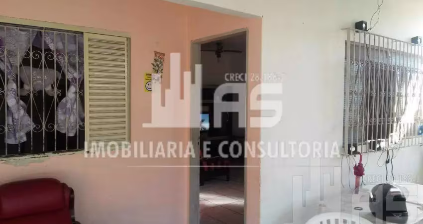 Casa com 3 quartos à venda na Vila Maria, Marília 