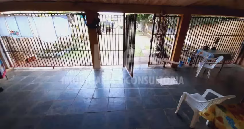 Casa à venda contendo 2 quartos no jardim teotônio vilela.