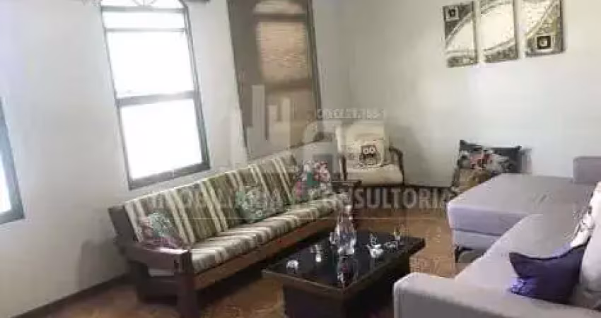 Casa com 3 quartos à venda no São Miguel, Marília 