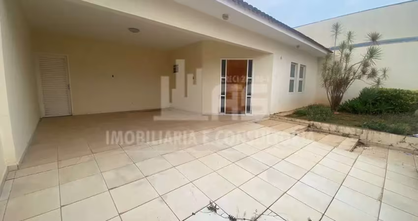 Casa a venda contendo 3 quartos sendo 1 suíte no parque da esmeraldas.