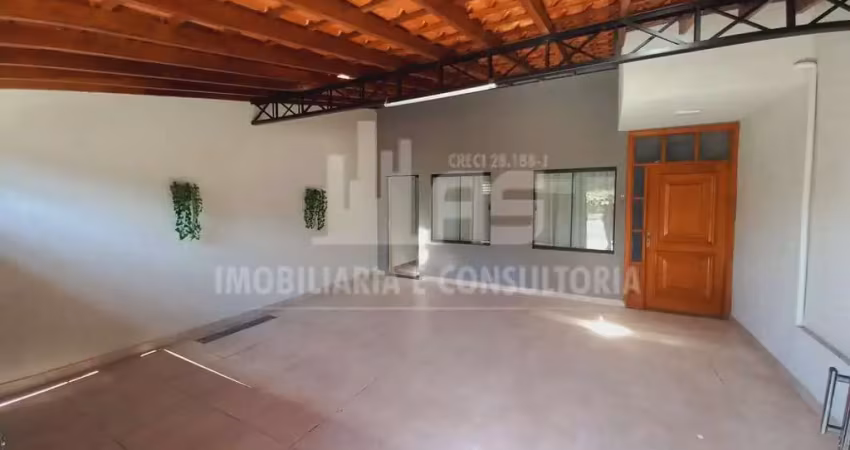 Casa à venda contendo 3 quartos sendo 1 suíte no jardim porta do sol.