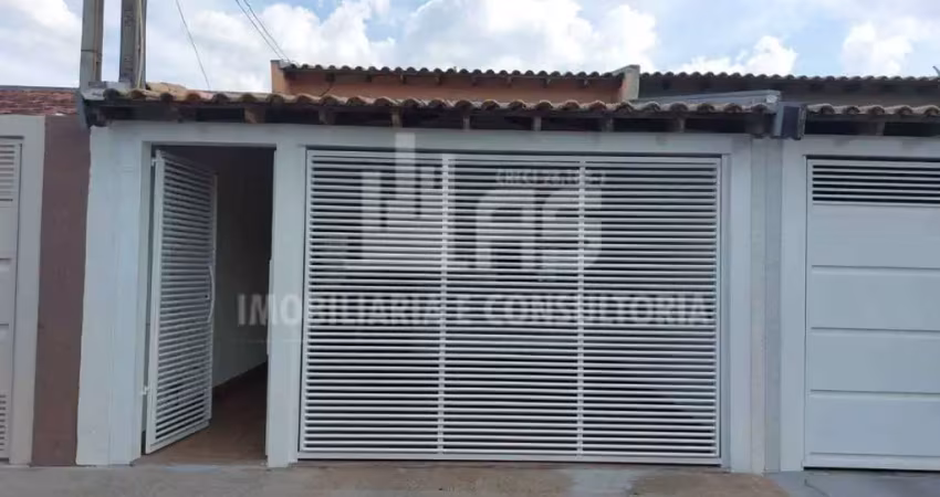 Casa na zona sul de marilia com 3 quartos e 2 banheiros.