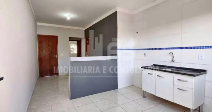 Casa no jardim flamingo com 2 quartos e 1 banheiro.