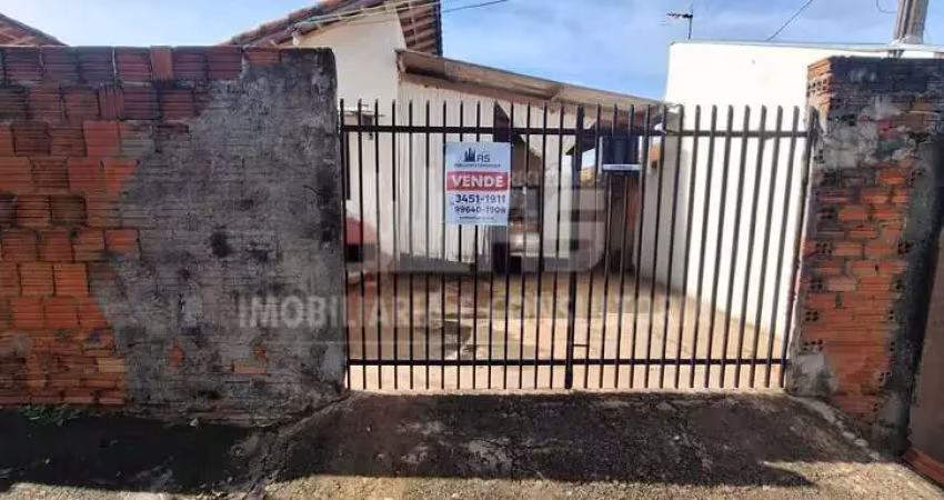 Casa à venda no bairro núcleo habitacional alcides matiuzzi - marília/sp