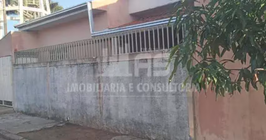 Casa com 3 quartos à venda no Centro, Echaporã 