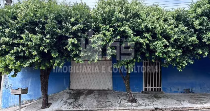 Casa localizada na zona norte de marilia com 3 quartos e 2 banheiros.