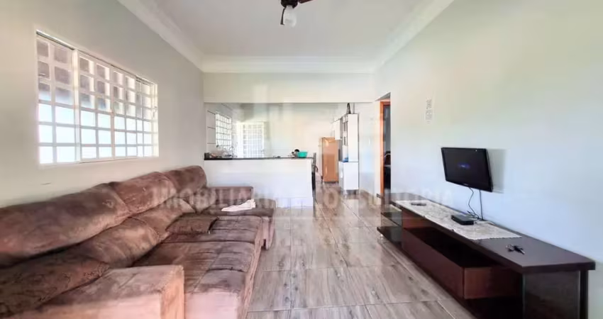 Chácara / sítio com 2 quartos à venda na Área Rural de Marília, Marília 