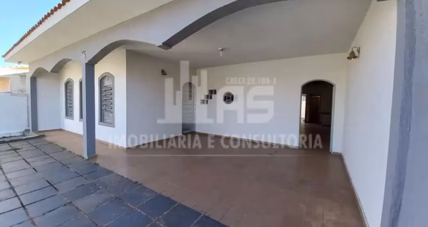 Casa com 3 quartos à venda no Jardim Ohara, Marília 