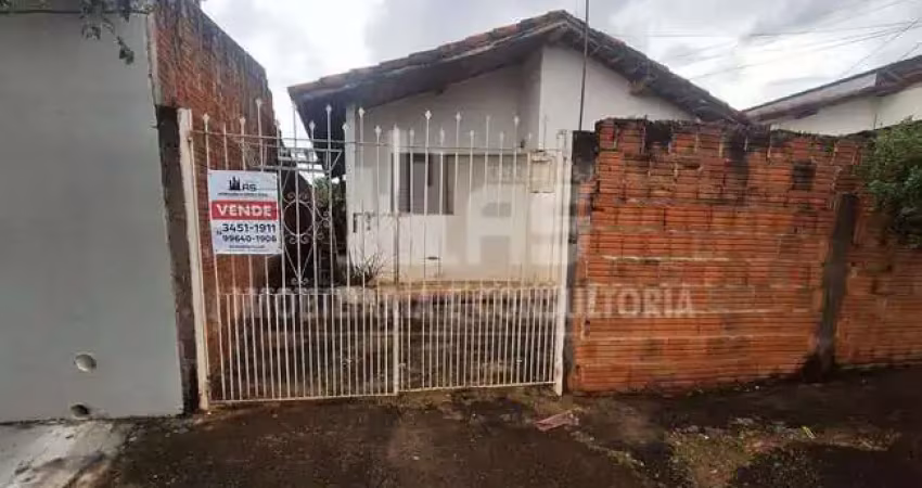 Casa à venda no bairro núcleo habitacional alcides matiuzzi - marília/sp