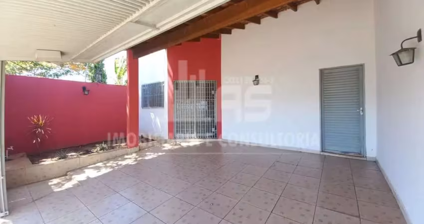 Casa à venda contendo 3 quartos no jardim planalto.