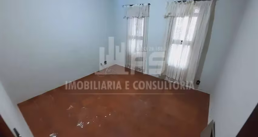 Casa a venda com 3 quartos sendo 1 suíte no jardim progresso