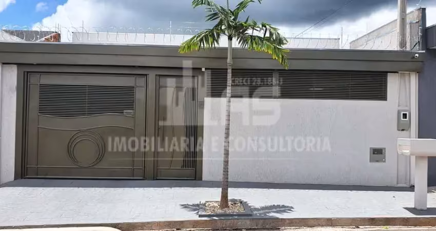Casa com 3 quartos à venda no Jardim Nacional, Marília 