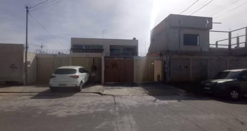 LINDA CASA GEMINADA 02 QUARTOS SENDO UMA SUi¿½TE NO ITACOLOMI EM BETIM