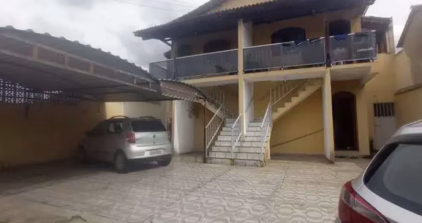 Casa com 3 quartos para alugar na Rua Asfalto, Petrolândia, Contagem