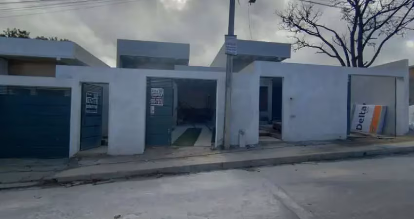 Linda casa geminada no jardim das alterosas em betim
