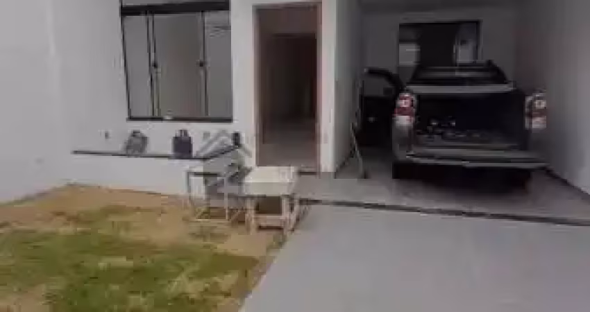 Linda casa geminada em a“tima localizaa‡aƒo do bairro jardim alterosa em betim
