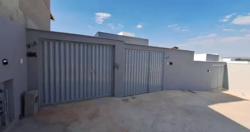 Excelente casa geminad em a“tima localizaa‡aƒo do bairro vila verde em betim