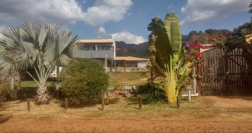 LINDA CASA EM LOTE DE 1000 METROS NA MELHOR LOCALIZAA‡AƒO  DO VIVENDAS SANTA MA'NICA EM IGARAPA‰