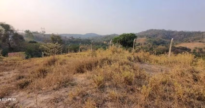 EXCELENTE TERRENO COM 2500 METROS EM A“TIMA LOCALIZAA‡AƒO DO CONDOMANIO TOPAZIO EM ESMERALDAS