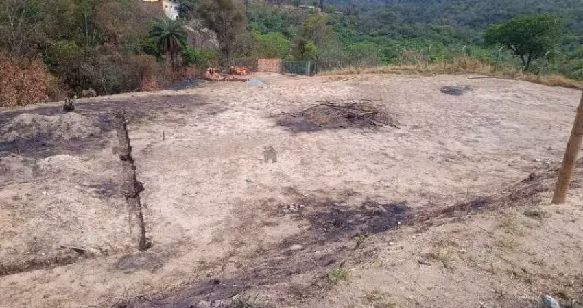 Excelente terreno com 2500 metros em a“tima localizaa‡aƒo do condomanio topazio em esmeraldas