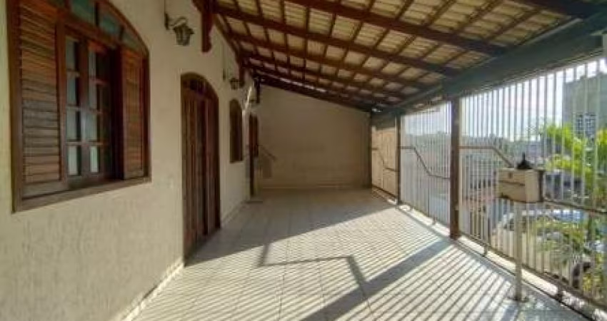 EXCELENTE CASA EM LOTE DE 420 METROS COM 03 QUARTOS NO SANTA HELENA EM CONTAGEM