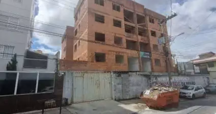 LINDA AREA PRIVATIVA EM PREDIO INDIVIDUAL COM ELEVADOR NA MELHOR LOCALIZAA‡AƒO DO BAIRRO TIROL