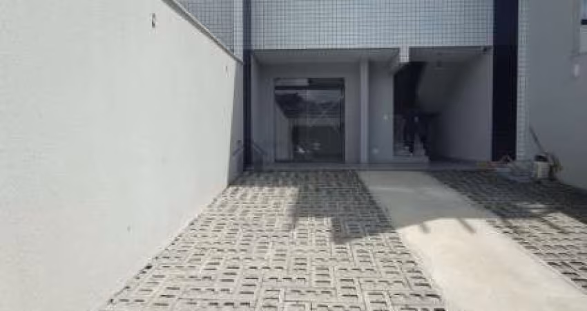 EXCELENTE CASA GEMINADA 03 QUARTOS COM SUATE NO VALE DAS ORQUIDEAS EM CONTAGEM