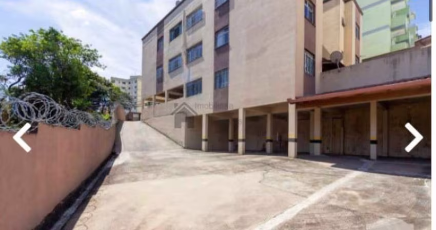 APARTAMENTO TIPO COM POSSIBILIDADE FAZER COBERTURA.