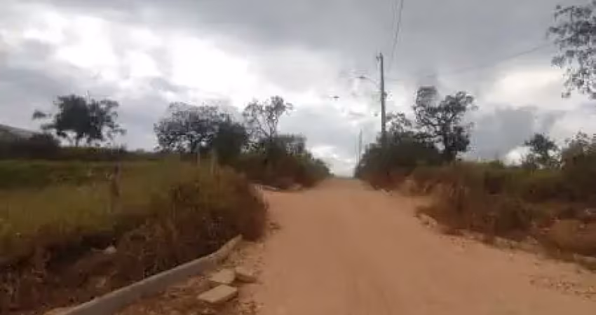 LINDA CHACARA DE MIL METROS EM A“TIMA LOCALIZAA‡AƒO DO BAIRRO CAPIM RASTEIRO EM CONTAGEM