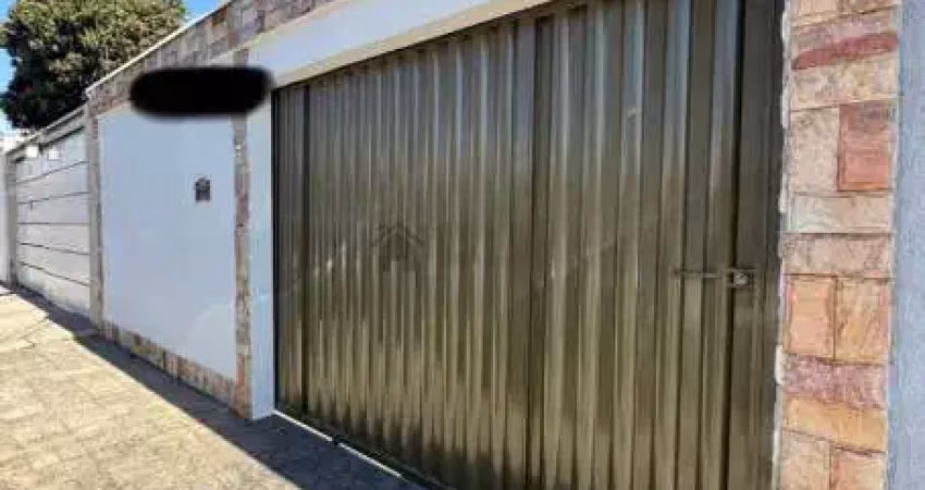 Excelente casa localizada no bairro jardim brasilia m betim!!!