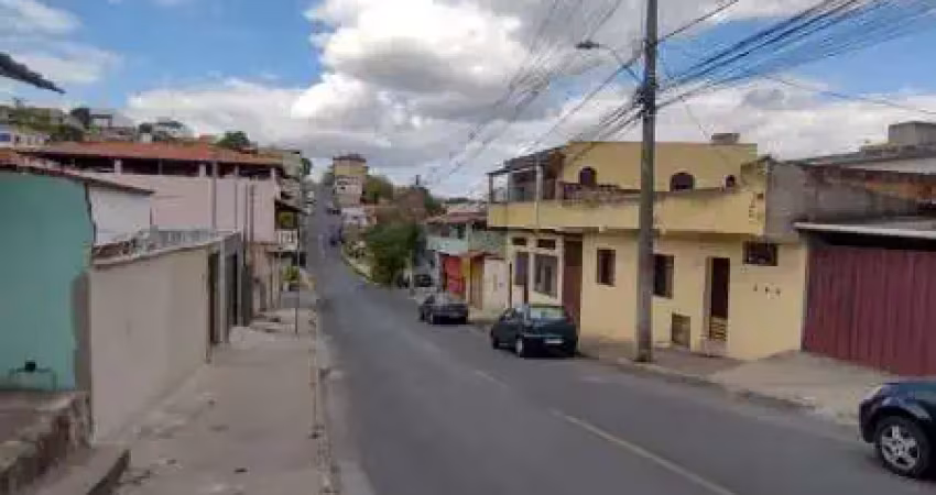 Casa com 2 quartos à venda na Rua JosA© do PatrocA­nio, Nacional, Contagem