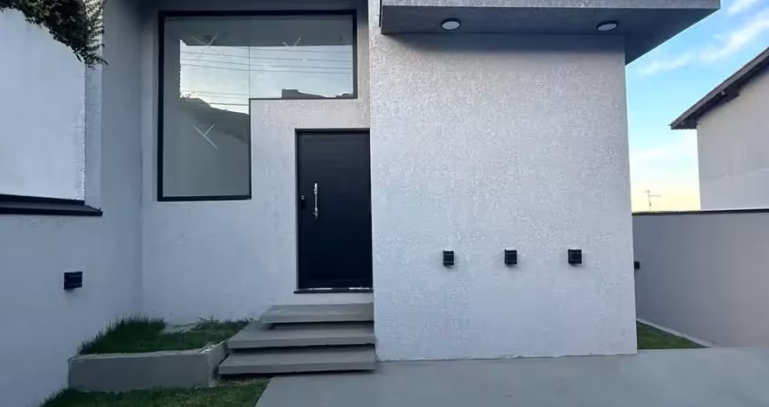 Linda casa a venda com 3 dormitorios em Mogi das Cruzes-SP