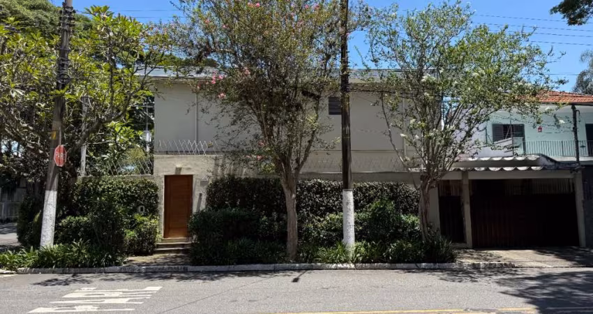 Atraente sobrado para venda com 4 quartos, 185m²