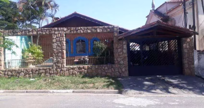 Casa Térrea com 5 dormitórios, sendo 2 suítes e 3 vagas  - Balneário Mar Paulista!