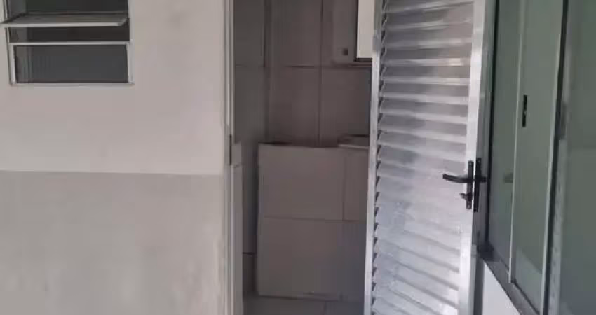 Kitnet / Stúdio para alugar na Rua Cardoso Jarros, Jardim da Pedreira, São Paulo