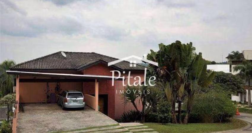 Casa com 3 dormitórios à venda, 330 m² por R$ 1.590.000,00 - Condomínio Golf Garden - Carapicuíba/SP